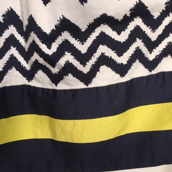 Navy and White Chevron Dress - Picture 6 of 7